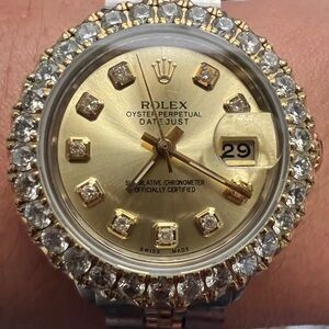 Custom Women’s 18 K Rolex datejust - jelly used